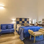 Via Roma 16 Bed & Breakfast 3*