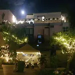 B&B Via Roma 16 3* ポンペイ